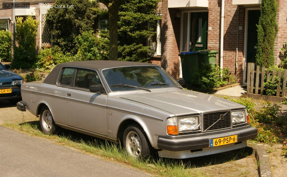 Volvo 260 260 Coupe (P262) 2.7 (140 лс) 1975 - 1979