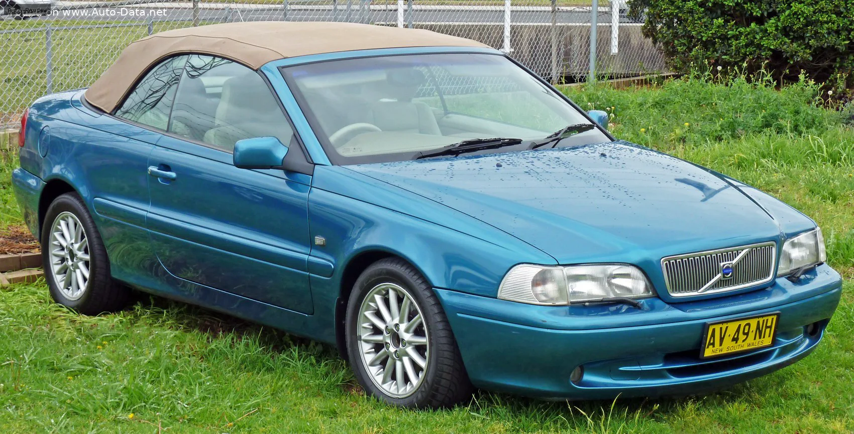 Volvo C70 C70 Convertible 2.5 20V (170 лс) 1997 - 2005 — фото 3
