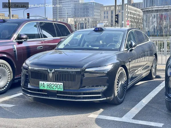 Voyah Passion Passion L 1.5T (660 лс) Plug-in Hybrid 4WD 2025 - — фото 2