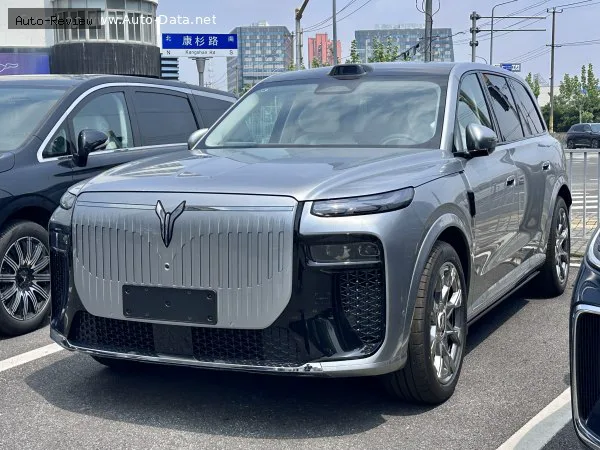 Voyah Taishan Taishan X8 1.5T (646 лс) Plug-in Hybrid 4WD 2026 - — фото 2