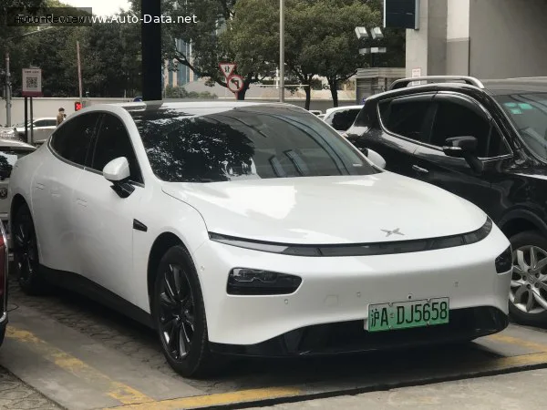 XPENG P7 P7 I 80 kWh (430 лс) 4WD High Performance 2020 - 2023 — фото 2